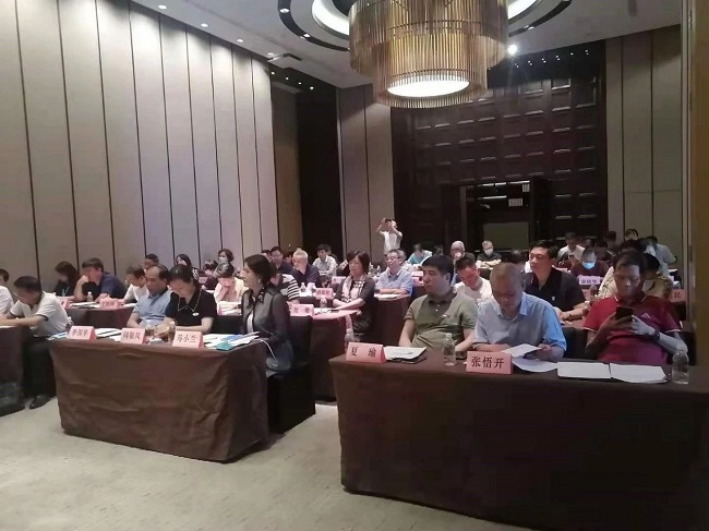 中国包装联合会届四次常务理事会在上海圆满召开